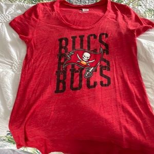EUC, Tampa Bay Bucs shirt!